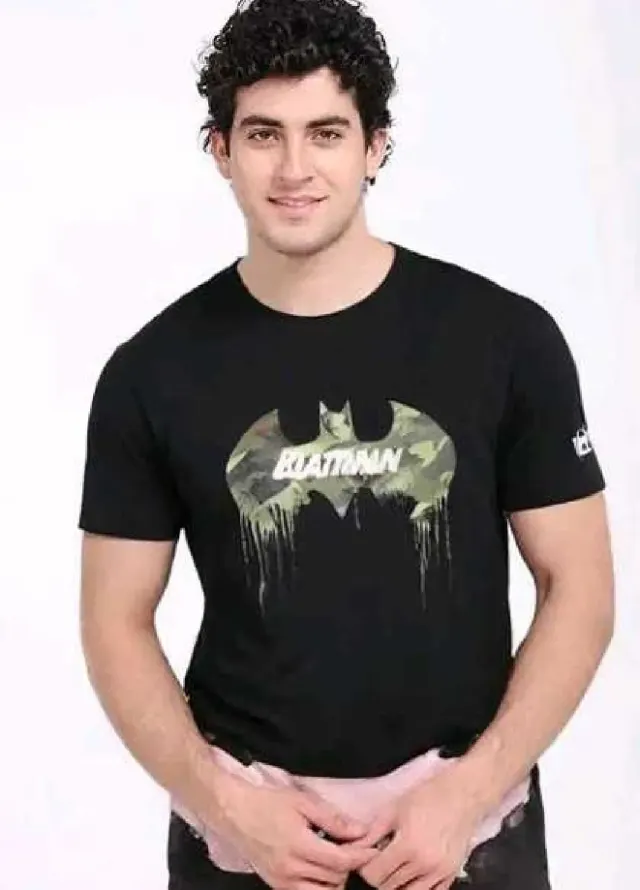 DC Comics Men's Batman Camouflage Logo Print Regular Fit Round Neck Cotton T-Shirt – Black