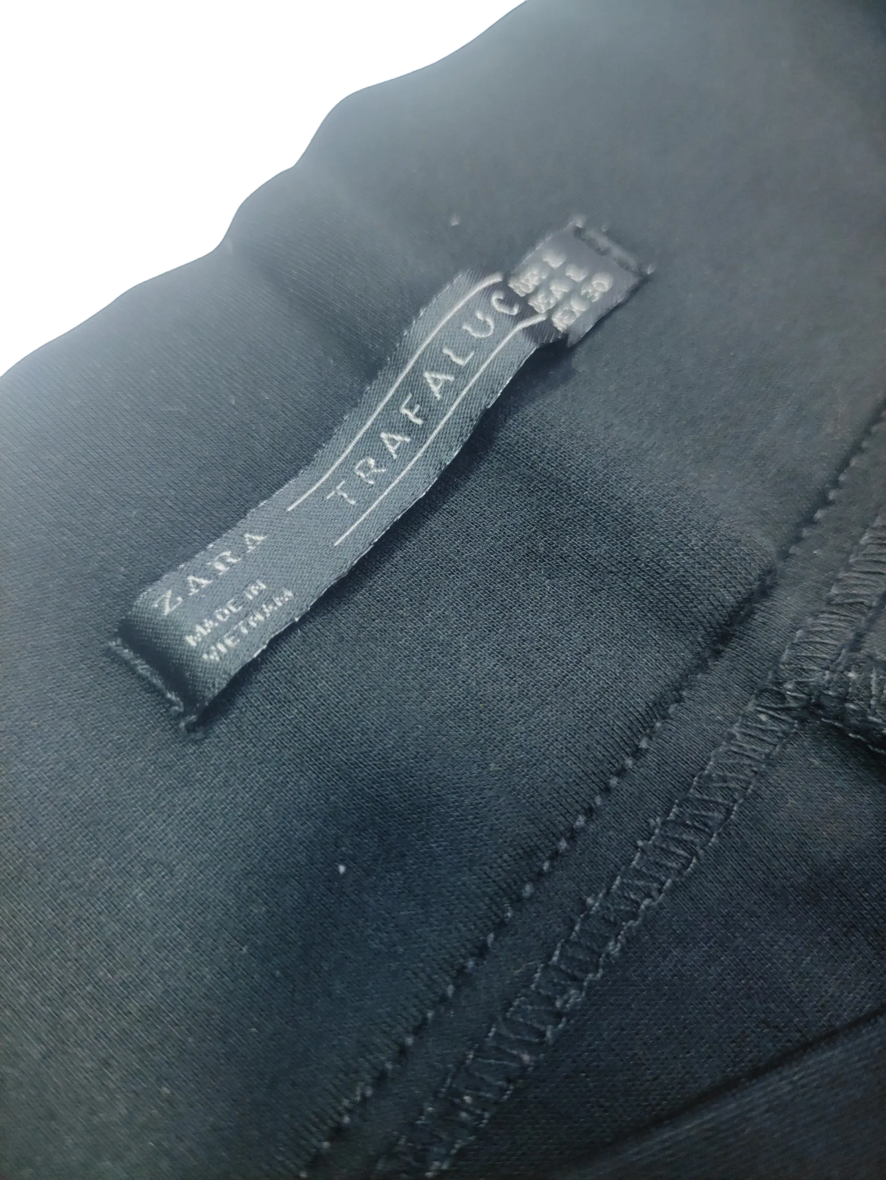 ZARA Trafaluc Women's Black Mid-Rise Skinny Ankle Pants with Exposed Zip — view 6
