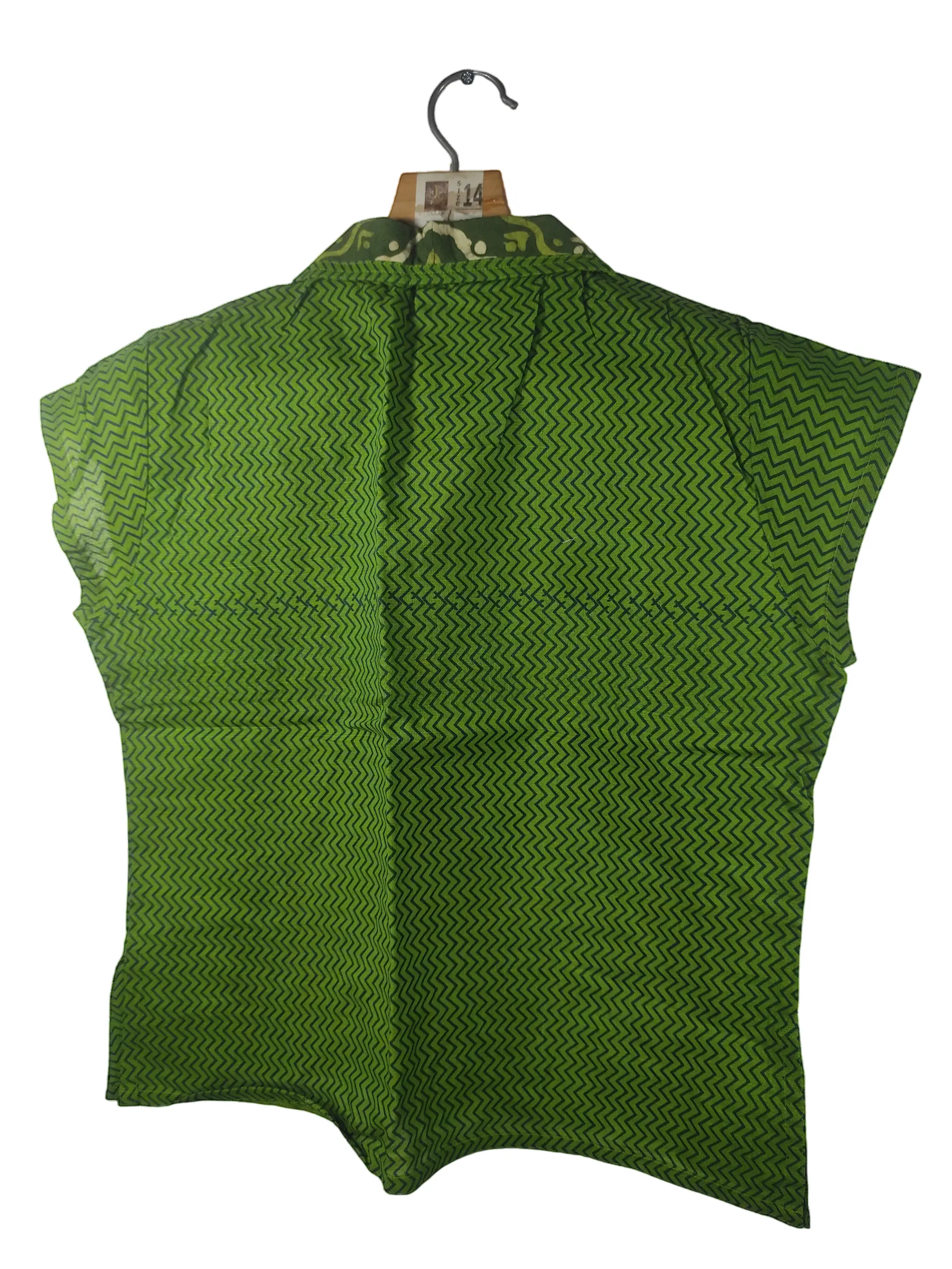 GLOBUS Women Green Chevron Printed Extended-Sleeve Cotton Top — view 8