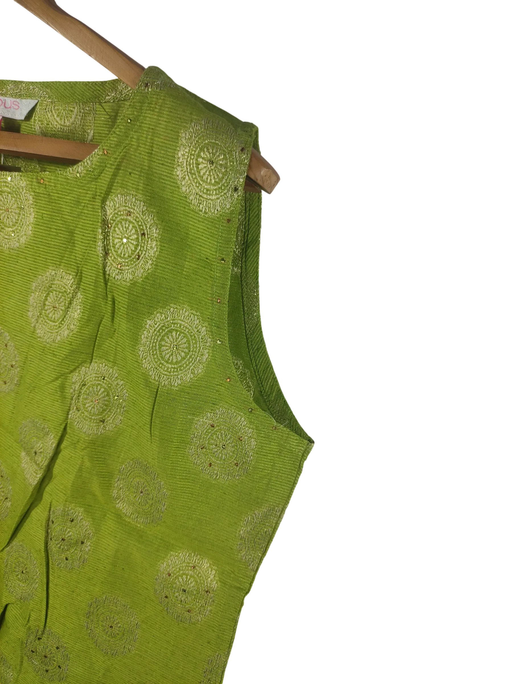 Globus Sleeveless Lime Green Mandala Print Fusion Top with Pleat Detail for Women — view 4