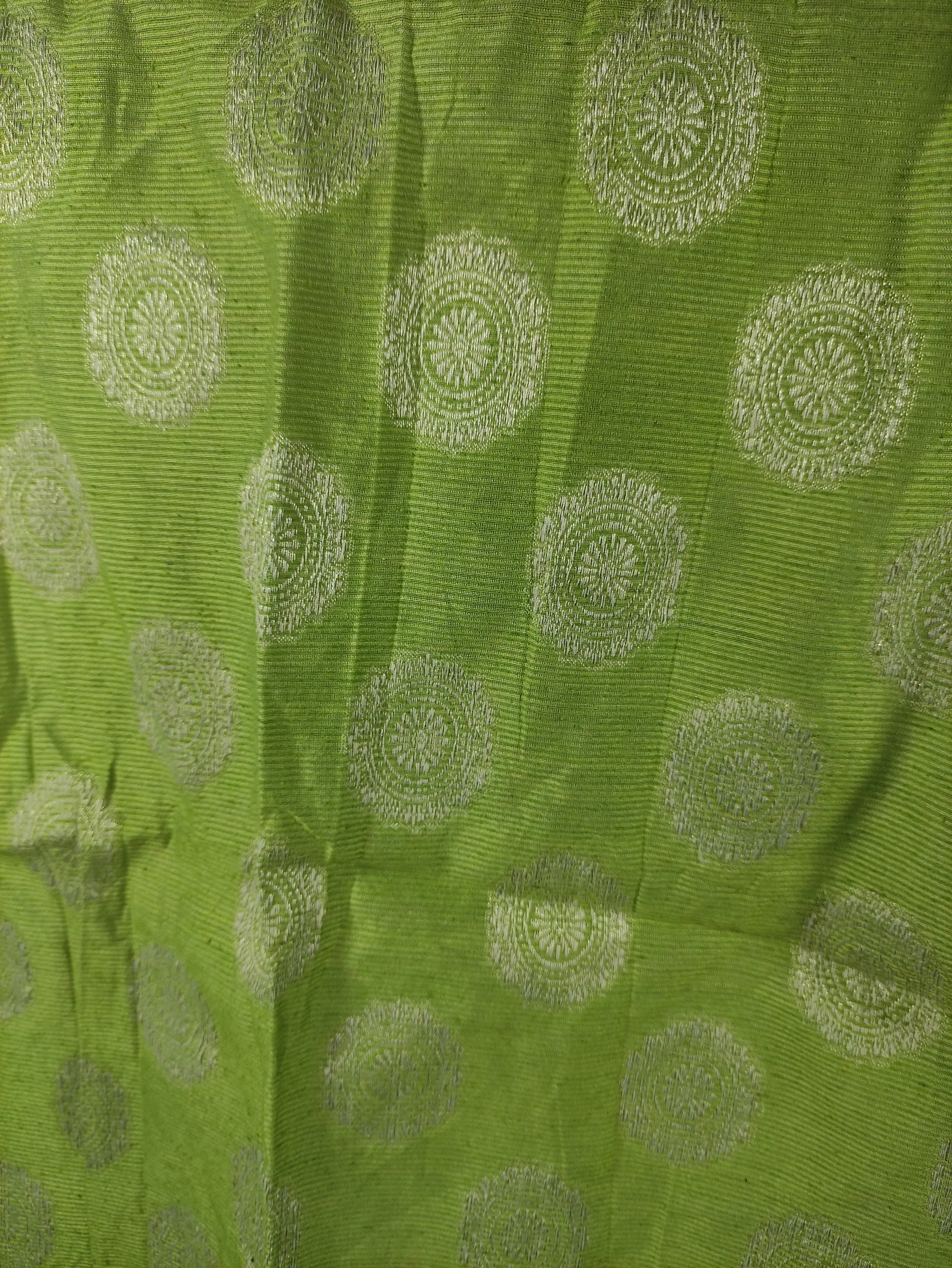 Globus Sleeveless Lime Green Mandala Print Fusion Top with Pleat Detail for Women — view 9