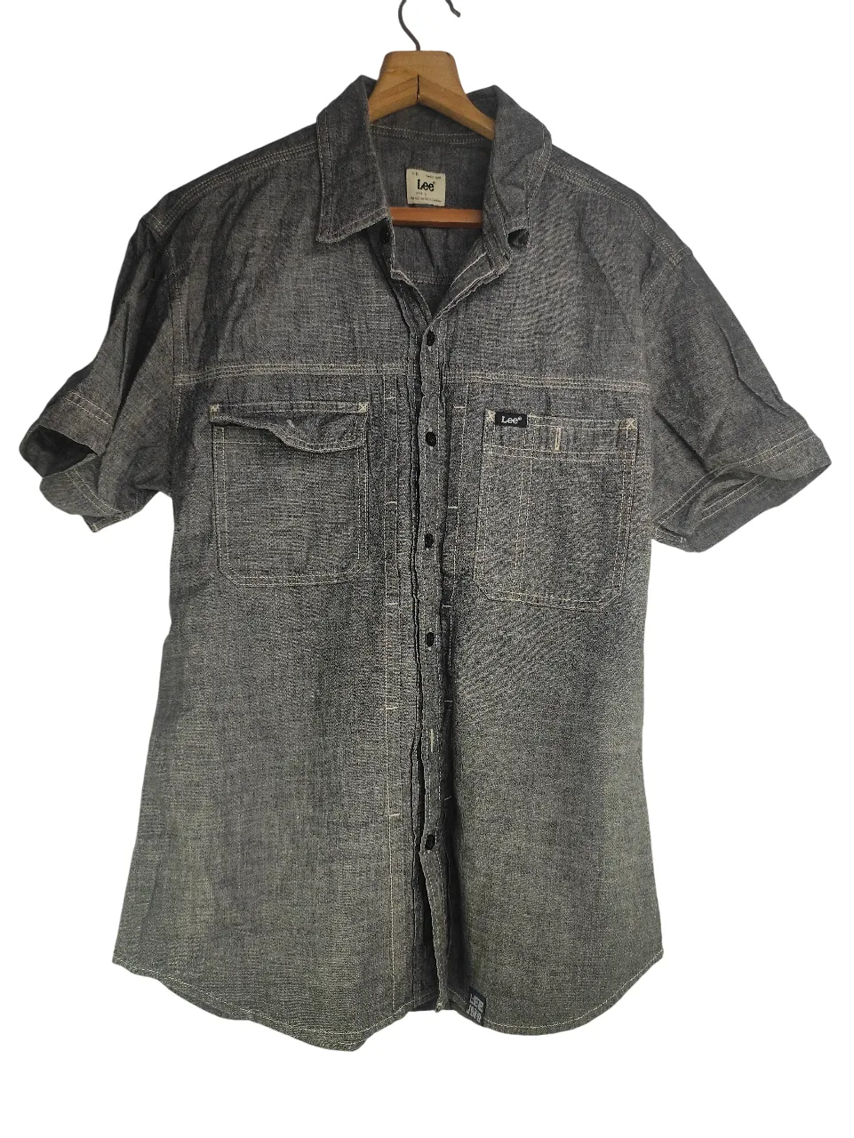 Lee Men's Vintage Dark Grey Chambray Short-Sleeve Work Shirt — view 7