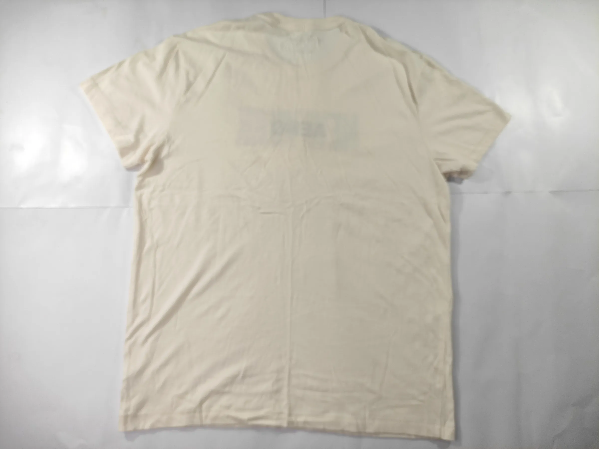 Aéropostale Men's Off-White "New York AERO" Graphic Crew Neck T-Shirt (Size L) — view 9