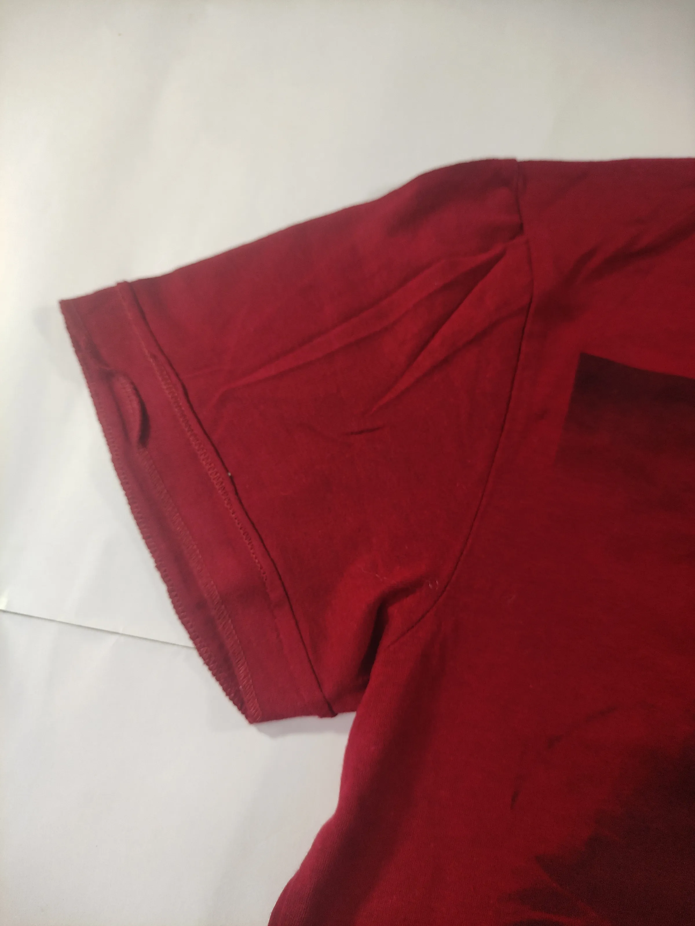Levi's Men's "Knocking Against All Odds" Graphic Crewneck T-Shirt - Maroon — view 4