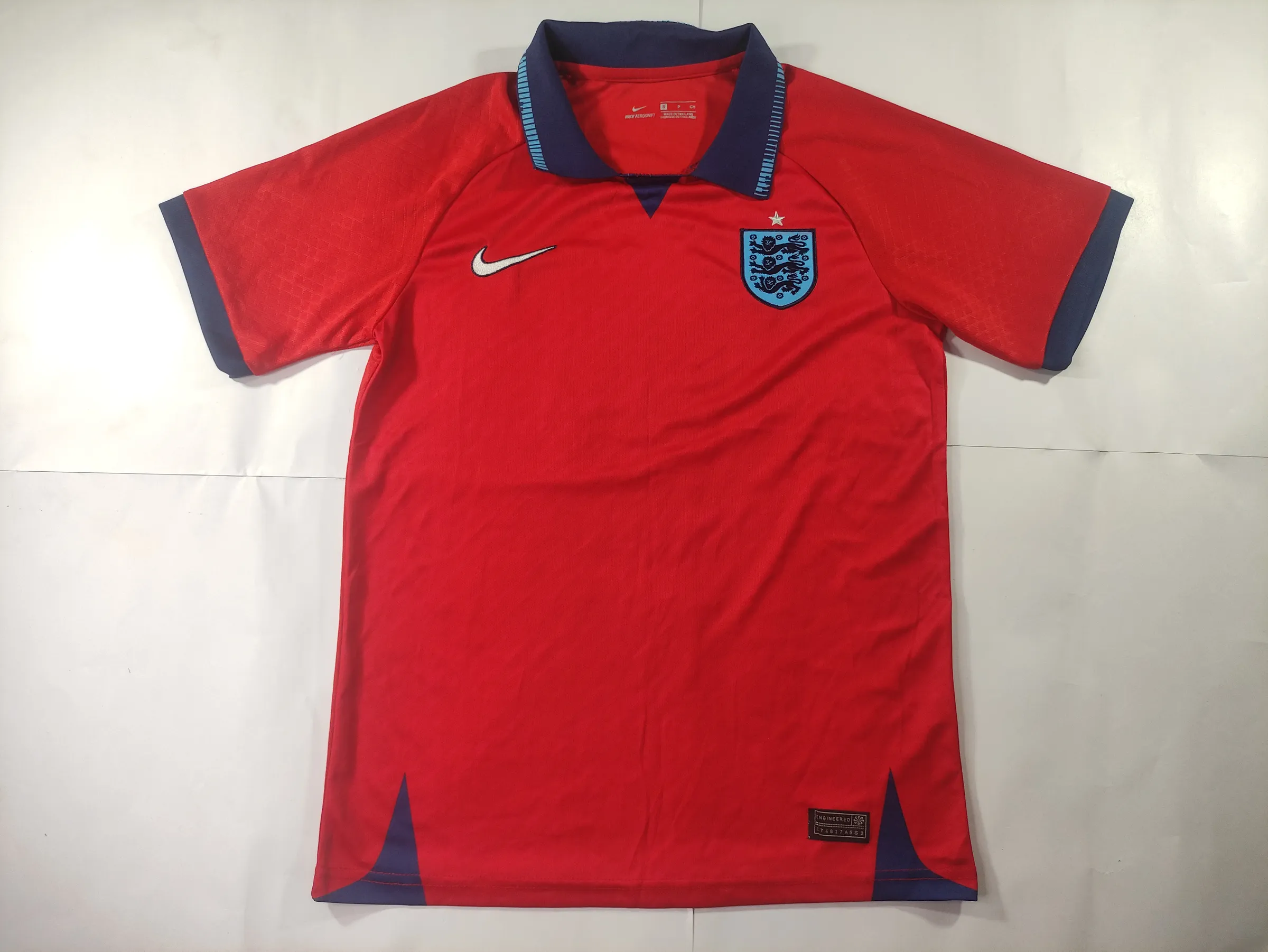 Nike England Men's Away Dri-FIT ADV / Aeroswift Football Jersey – Red — view 2