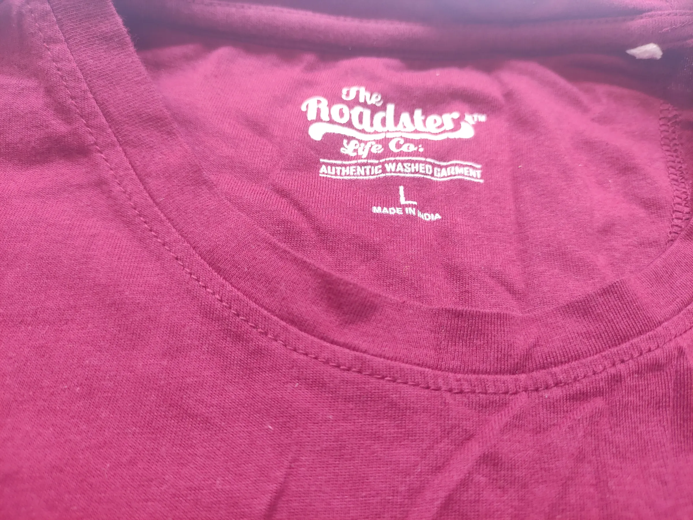 Roadster Men Maroon Solid Crew Neck Pocket T-Shirt — view 4